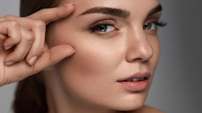 Confidence through Lash Care
