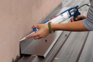 Simple Tips on How to Fix a Leaking Roof Quickly